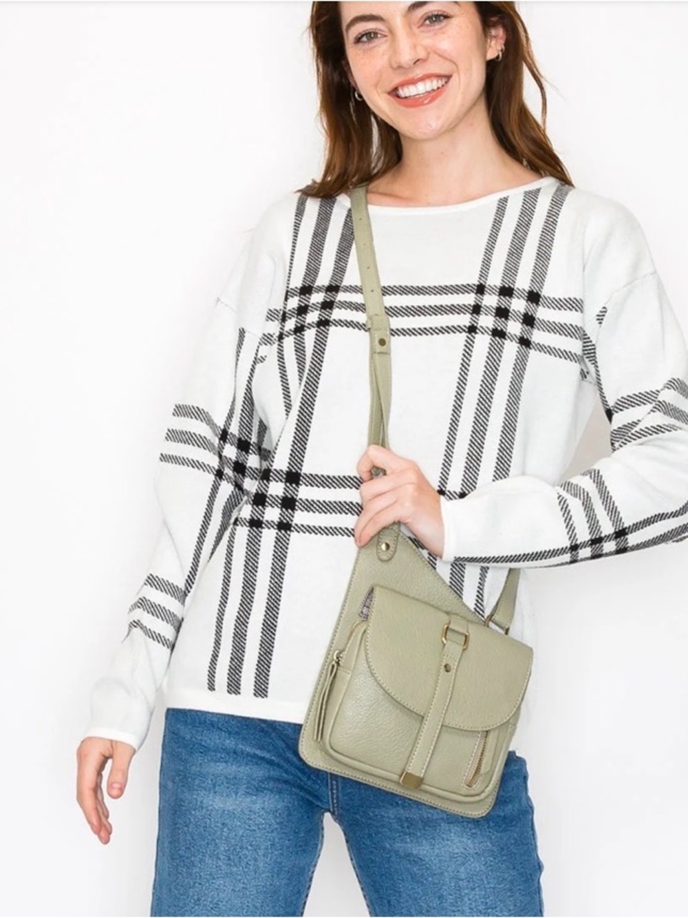ChillX by LeMiel Sage Casual Leather Crossbody Bag in Olive